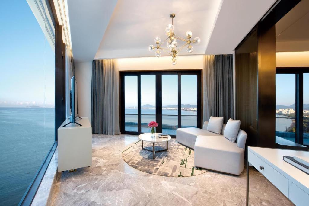 Sanya Rock Platinum Sea View Hotel Exterior foto